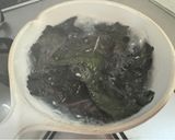 A picture of step 2 of Red Shiso Leaves Pink Juice (Just boil👏).