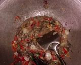 Foto langkah ke 6 dari resep Kering tempe tahu basah with kerang.