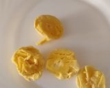 Foto del paso 2 de la receta: Huevos rellenos a la Marga, sin atún ni tomate