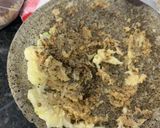 Foto langkah ke 2 dari resep Semur Kentang Telur Tahu.