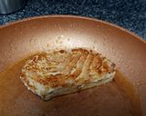 Foto del paso 2 de la receta: ~Atún con cebolla a la miel~ 🌹