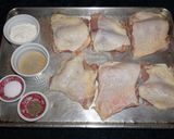 Foto del paso 1 de la receta: MUSLOS DE POLLO A LA CAZADORA (CHASSEUR), FRANCÉS. JON STYLE