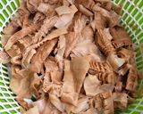 Hình bước làm 2 của món Canh giò heo hầm măng