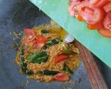 Foto langkah ke 7 dari resep 19. Isi Perut Tuna Masak Garo Rica (khas Manado).