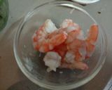 รูปขั้นตอนการทำที่ 2 ของ ฟักทองผัดกุ้งใส่ไข่