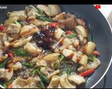 Foto langkah ke 3 dari resep Tumis kikil pedas.