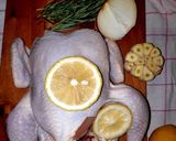 Foto langkah ke 3 dari resep Unintentional pan roasted chicken.