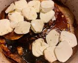 A picture of step 3 of Balsamic Chicken Caprese.