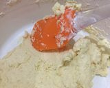 Foto langkah ke 3 dari resep Sagu Keju Spesial (Putih telur).
