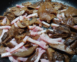 Foto del paso 5 de la receta: Entrecot amb salsa verduras i bacon amb uberguines