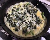 Foto del paso 2 de la receta: Huevos con espinacas de Maggie