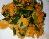 Foto langkah ke 4 dari resep Urap pedas daun kencur.