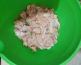 Foto langkah ke 1 dari resep Ayam Kari Jepang Simpel.