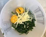 A picture of step 2 of La-di-da duck egg & wild garlic omelette.