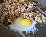 Gambar langkah 3 resipi Nasi Goreng Cili kering.