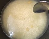 Hình bước làm 1 của món Cơm hạt quinoa nước cốt gà- cải xà lách son đậu hủ non