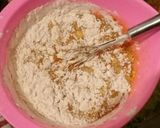 Foto langkah ke 4 dari resep Bolu Sarang Semut🐜 (Caramel Cake) + Tips Antigagal.