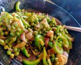 शिमला मिर्च मटर की सब्जी रेसिपी चरण 3 फोटो