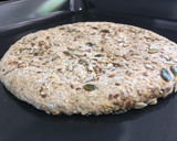Foto del paso 5 de la receta: Pan casero árabe con semillas