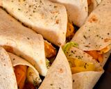 Une image de l'étape 5 de Wrap au poulet croustillant 😋.