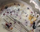 A picture of step 5 of Fruit Cream.