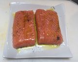 Foto del paso 2 de la receta: Salmón al horno con setas y verduras