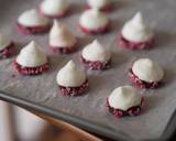 Meringue Kisses recipe step 6 photo