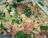 รูปขั้นตอนการทำที่ 2 ของ ข้าวผัดแหนม