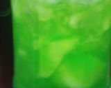 A picture of step 2 of Quice drink.