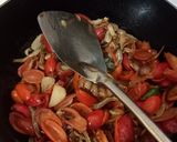 Foto langkah ke 5 dari resep Tumis Kulit Melinjo.