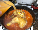 Foto del paso 6 de la receta: Pollo en salsa de cebolla y setas