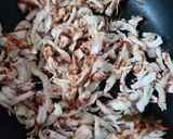 Foto langkah ke 4 dari resep Ayam Suwir Terasi.