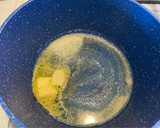 Foto del paso 1 de la receta: Salsa de pollo y almendras
