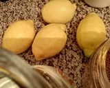 Une image de l'étape 1 de Sirop citron miel camomille 🍯.