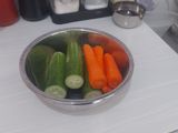 Acar bumbu kuning timun dan wortel
