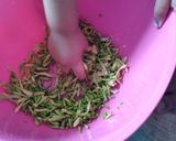 Foto langkah ke 2 dari resep Tumis Bunga Pepaya Pete Rebon | Pahitnya Pas!.