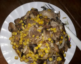 Foto del paso 3 de la receta: Pollo con hongos y maíz...🇸🇻