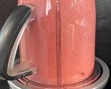Une image de l'étape 2 de Smoothie fraise-banane.