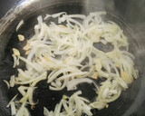 Foto del paso 4 de la receta: Tallarines de setas y castañas con setas y alga wakame