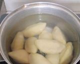 Foto langkah ke 3 dari resep Pempek Dos Kimpul.