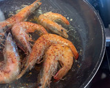 Foto del paso 4 de la receta: Langostinos picantes