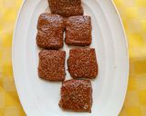 A picture of step 5 of Tilkut Chikki.