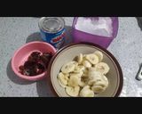 Foto langkah ke 1 dari resep Banana Dates Smoothies.