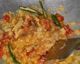 লঙ্কা পেঁয়াজ দিয়ে মাছের ডিমের ঝুরো (macher dimer jhuro recipe in Bengali) রেসিপির ধাপ 2 ছবি