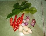Foto langkah ke 1 dari resep Tempe Jamur Daun Jeruk.