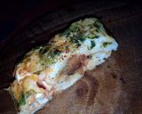 A picture of step 5 of Pizza bread with shami kabab.