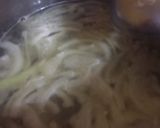 Foto langkah ke 4 dari resep Sup Ceker Ayam & Bakso.
