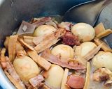 Hình bước làm 4 của món Cơm trưa : thịt,trứng kho măng