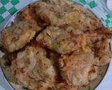 Foto langkah ke 4 dari resep Bakwan sayur komplit.
