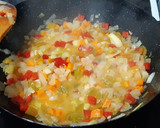 Foto del paso 2 de la receta: Emperador con verduras al vino